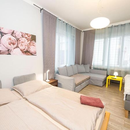 Libusina Villa Kutná Hora Exteriör bild