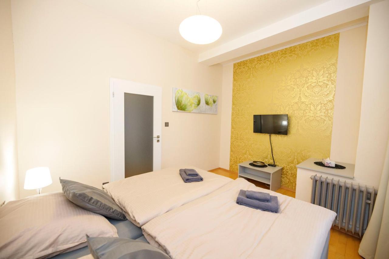 Libusina Villa Kutná Hora Exteriör bild